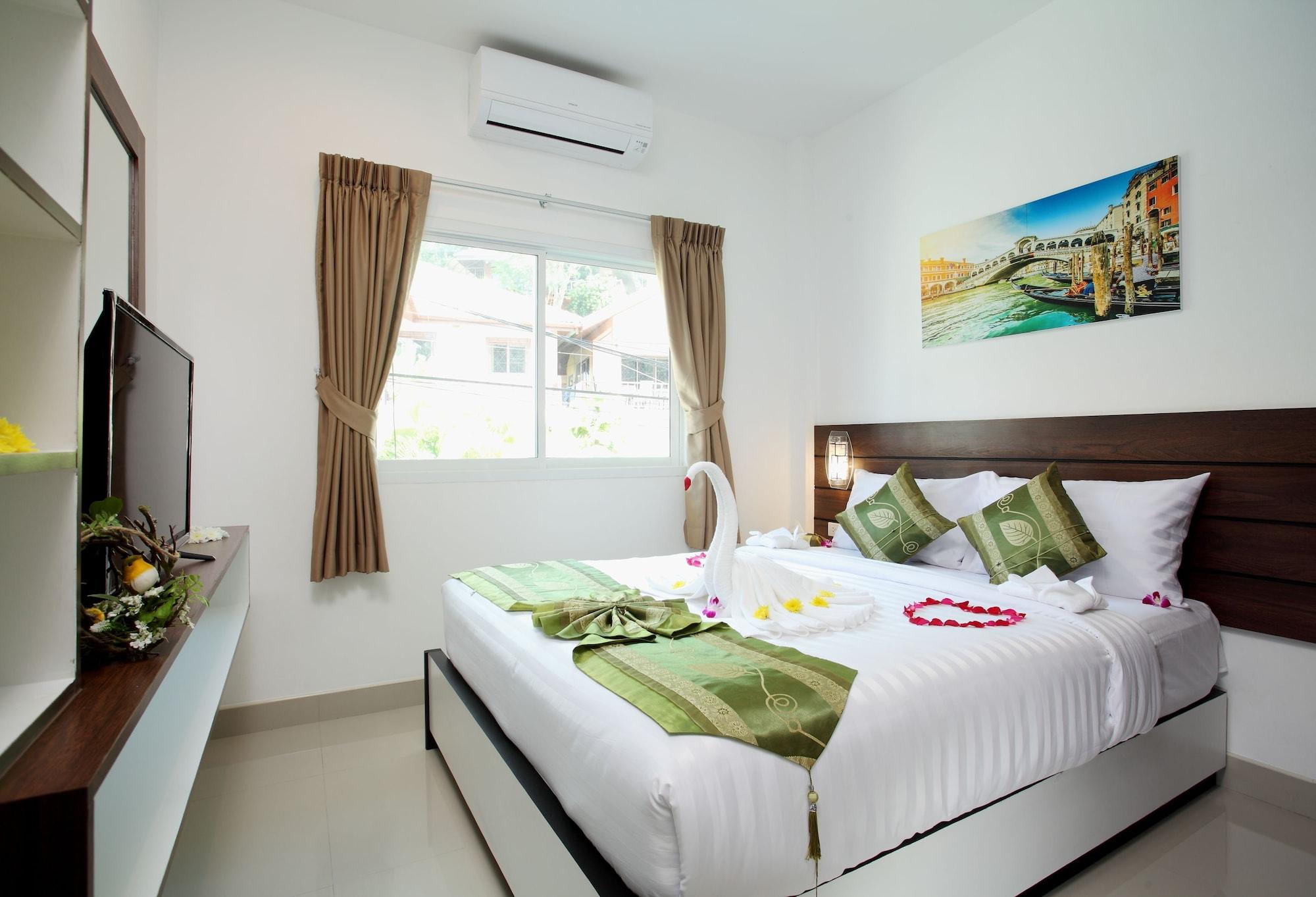 Kata Hill View Villas By Kata Sea View Villas Exterior photo
