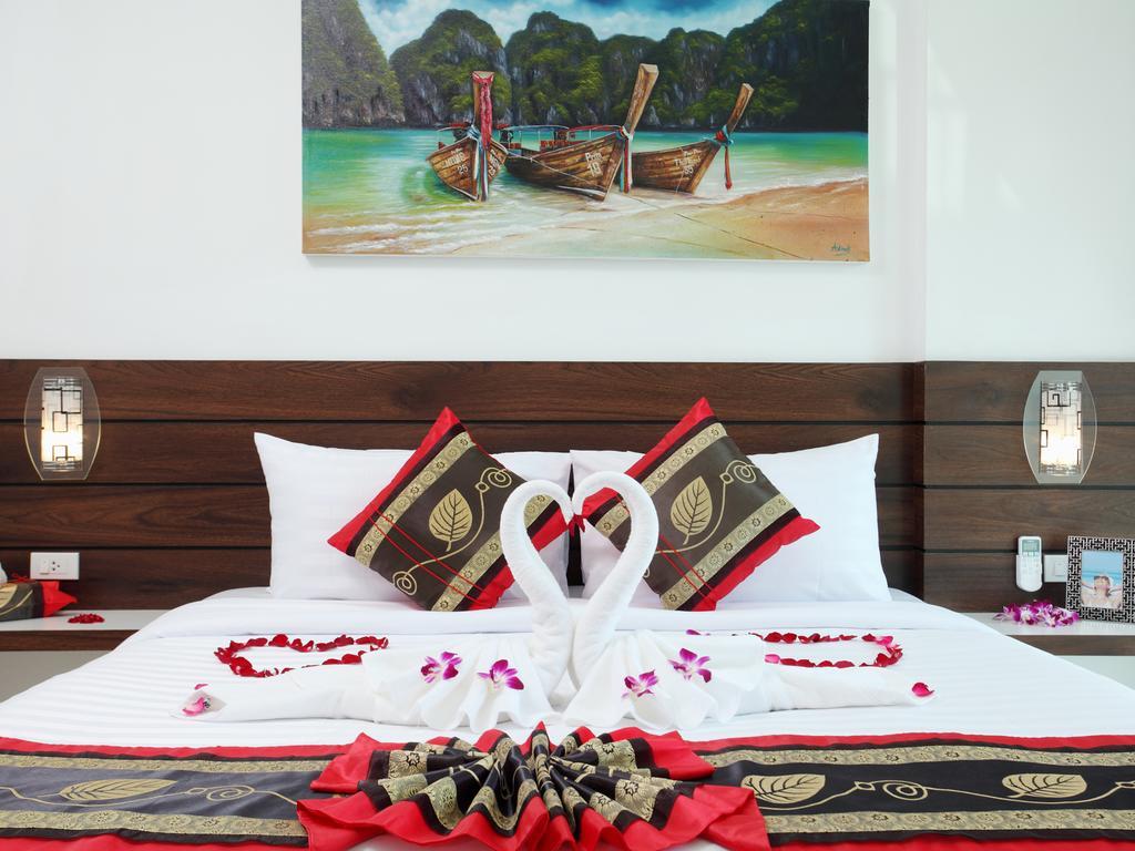 Kata Hill View Villas By Kata Sea View Villas Room photo