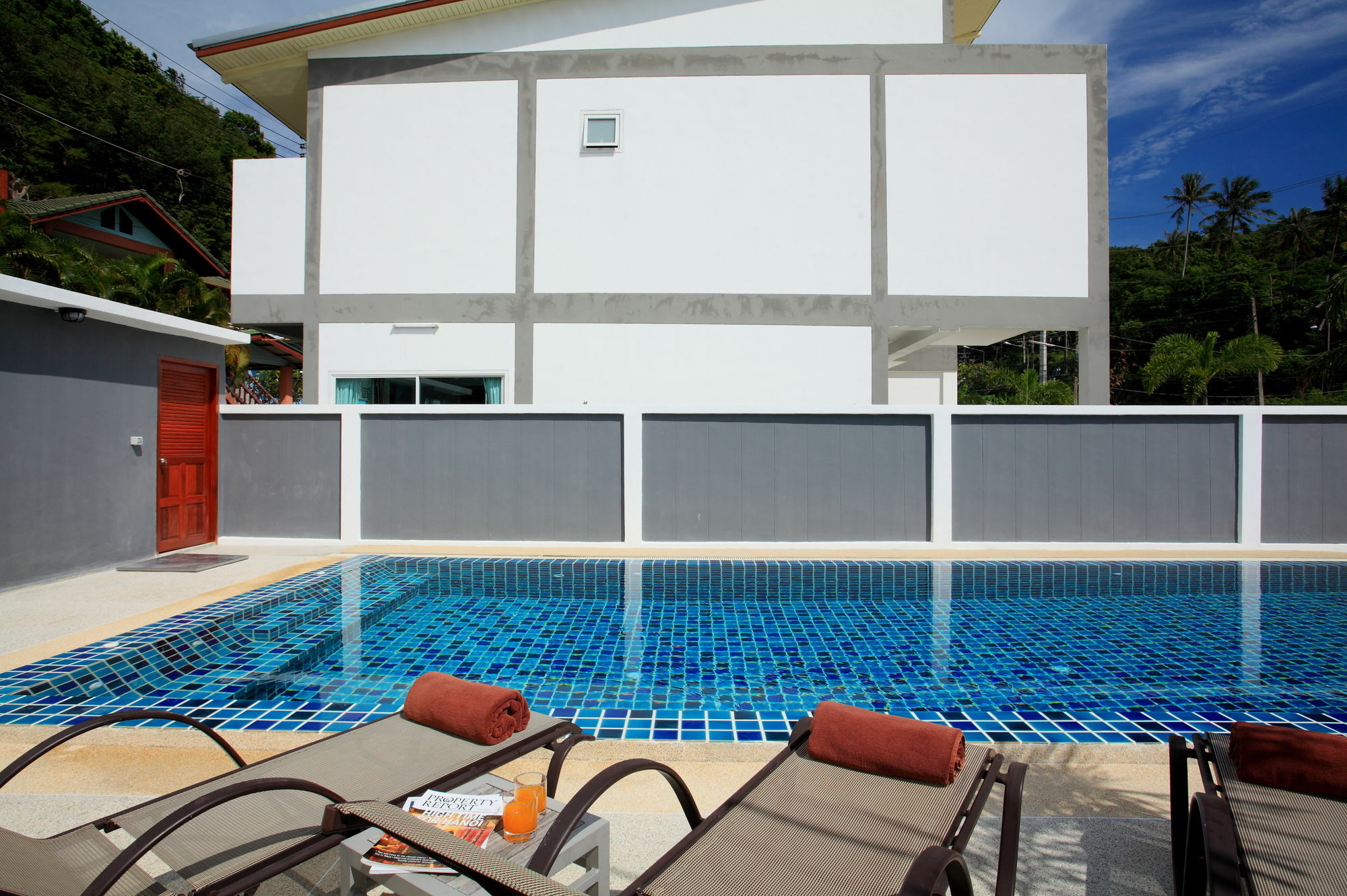 Kata Hill View Villas By Kata Sea View Villas Exterior photo