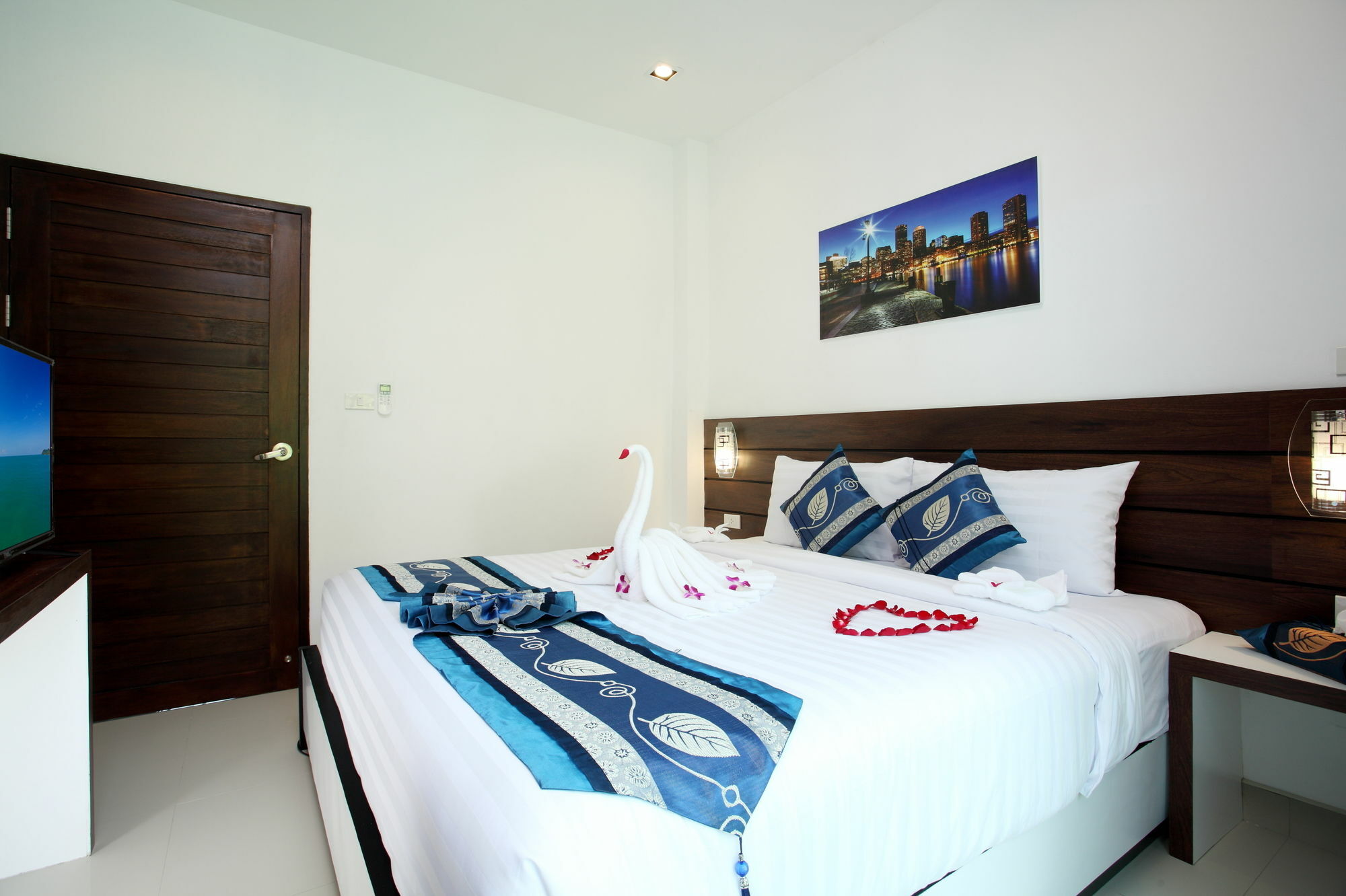 Kata Hill View Villas By Kata Sea View Villas Exterior photo