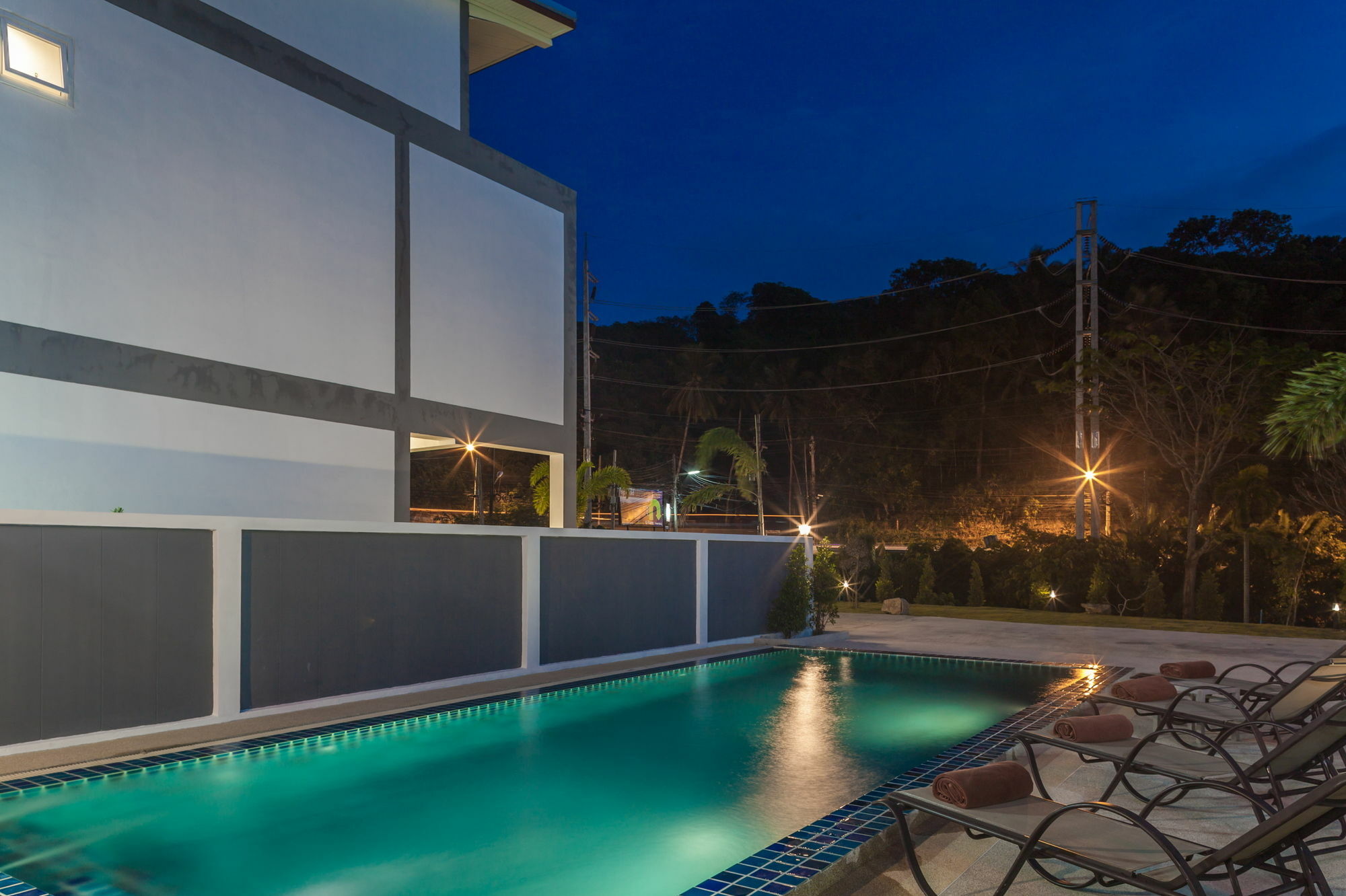 Kata Hill View Villas By Kata Sea View Villas Exterior photo